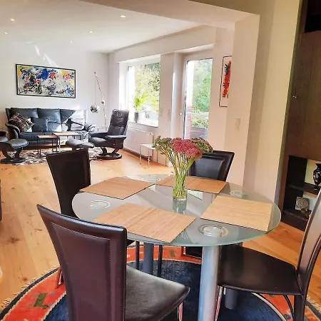 Modern Cappenberg Apartment